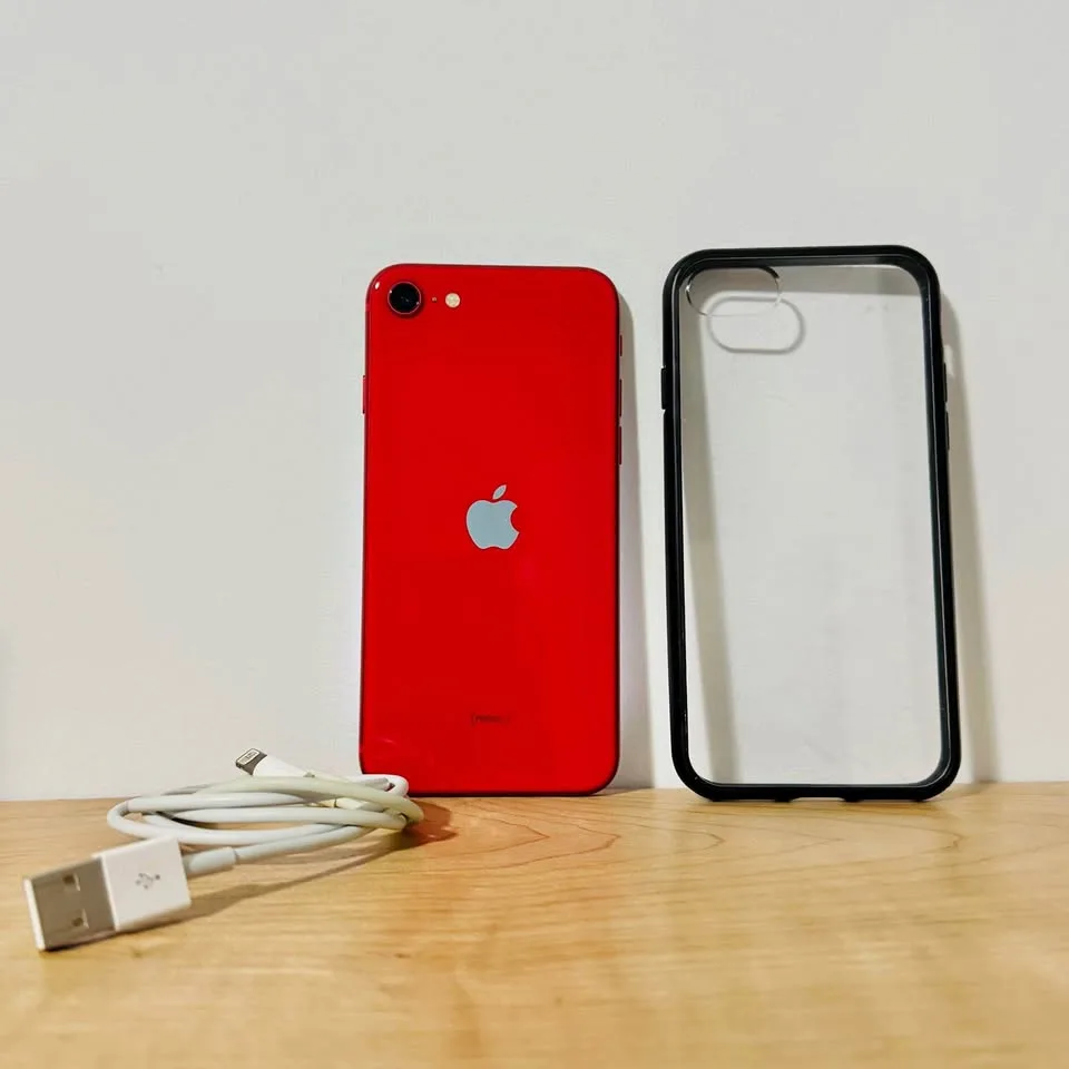 iPhone SE 2nd Gen 64gb Product Red Edition 🧡 thumbnail