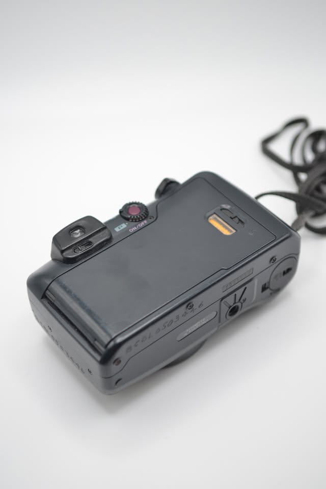 Pentax Espio 115 – 35mm Film Camera - photo 3