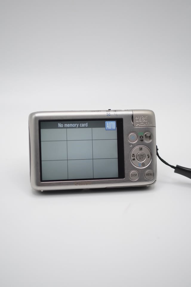 Canon SD1400 IS – Ultra-Slim Digital Camera - photo 3