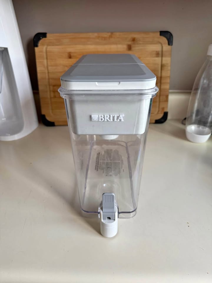 Brita Ultramax Dispenser