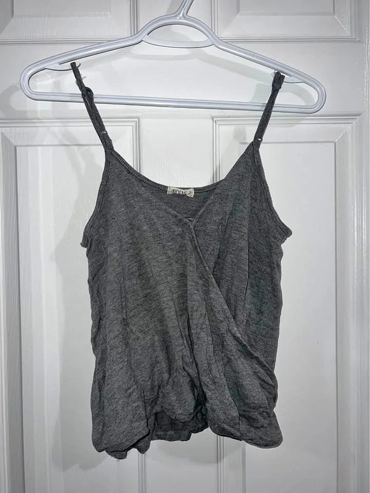 Girls shirts and tops thumbnail