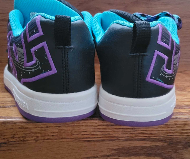 youth DC shoes , size 5 - photo 3