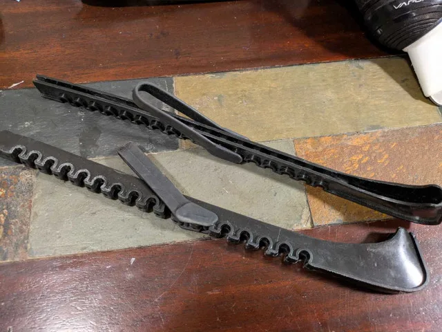 Kids Ice Skates image indicator(8)