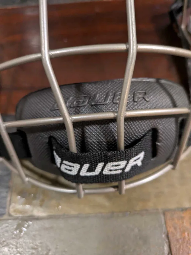 Kids Hockey Face Shield image indicator(4)