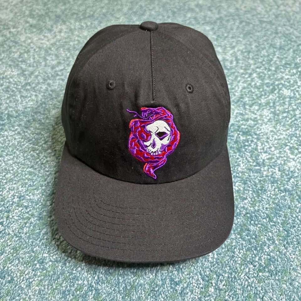 DIAMOND CAP