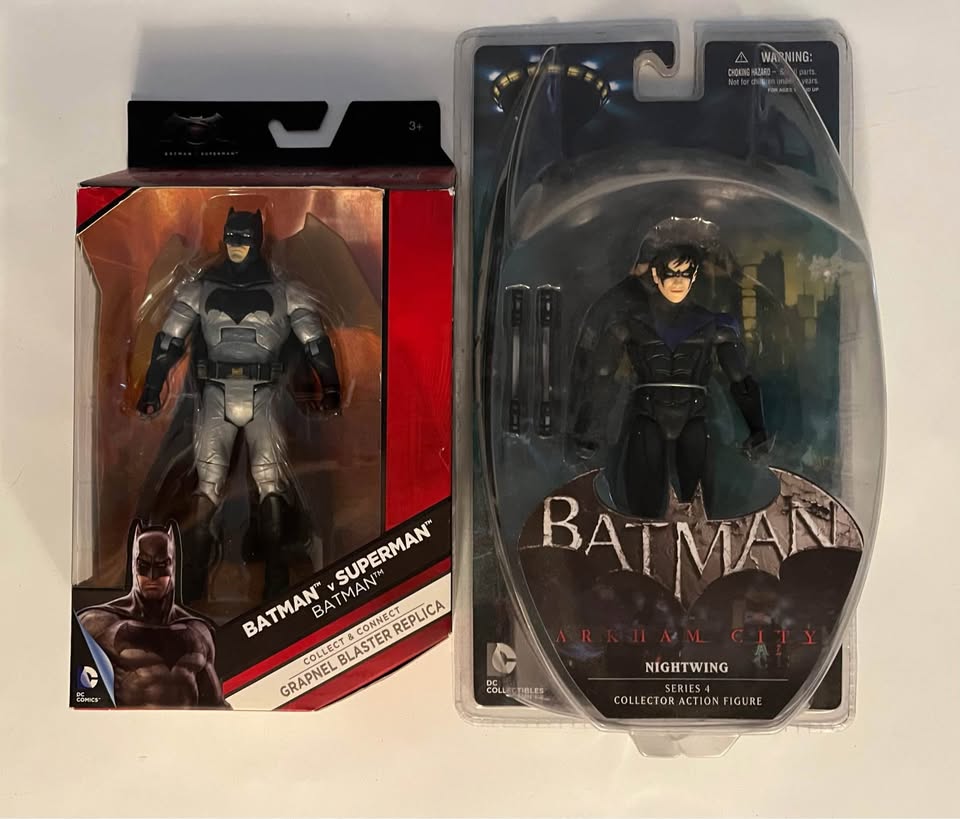 Batman DC Comics Collectibles Lot - photo 3