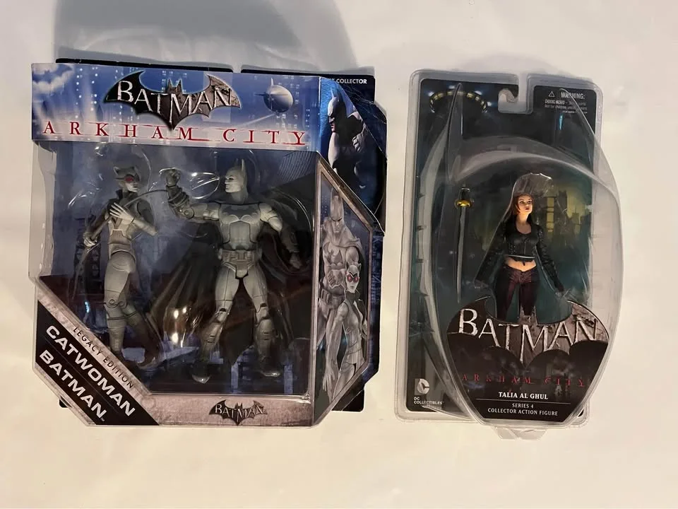 Batman DC Comics Collectibles Lot image indicator(6)