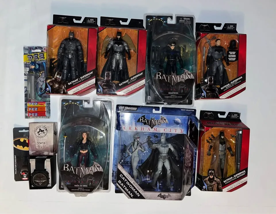 Batman DC Comics Collectibles Lot image indicator(8)