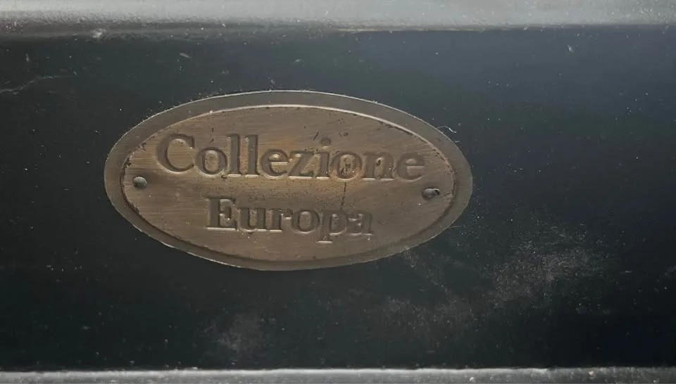 Collezioni Europa Bombay Chests (reproductions) image indicator(6)