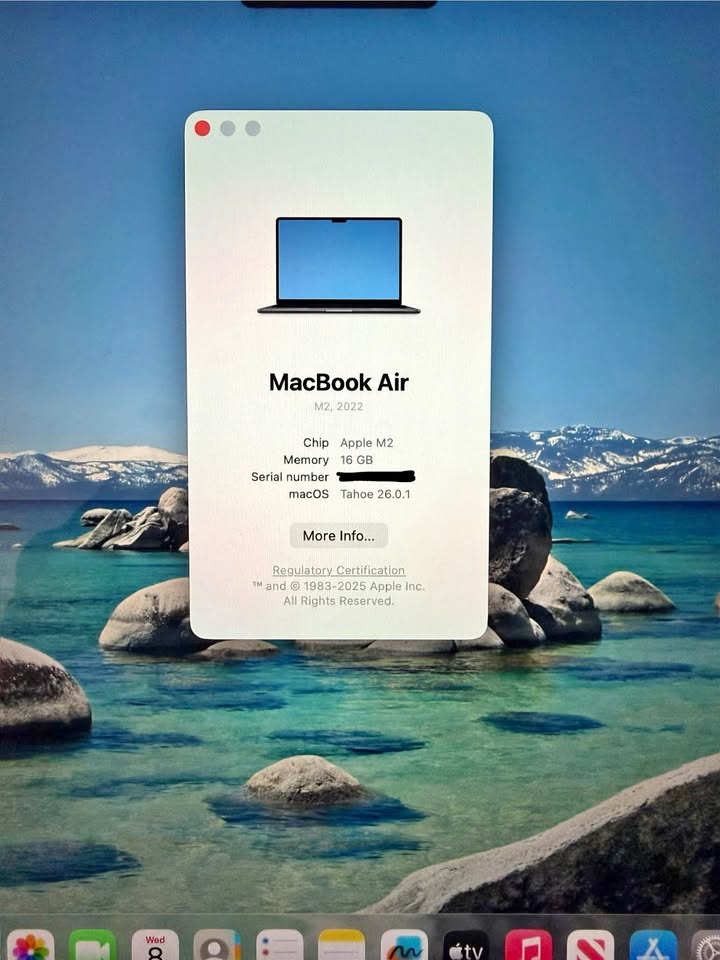 MacBook Air M2 (2022) - 13.6", 16GB RAM, 256GB SSD, Midnight
