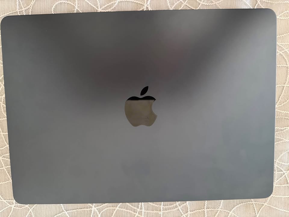 MacBook Air M2 (2022) - 13.6", 16GB RAM, 256GB SSD, Midnight - photo 4