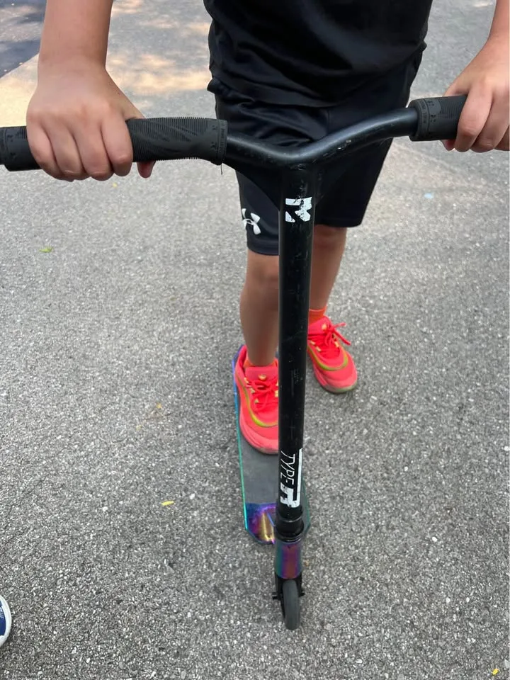 Root industries type R Rainbow Professional scooter image indicator(3)