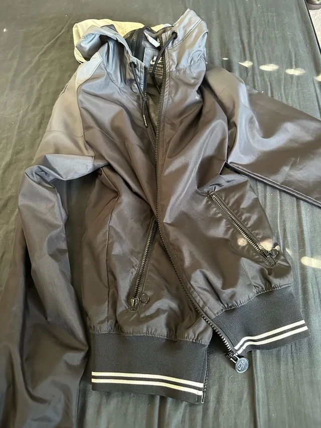 Nike Jacket XS thumbnail