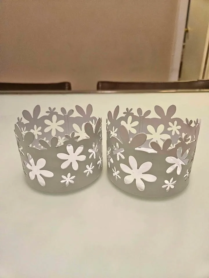 Pair of PartyLite White Floral Candle Holders thumbnail