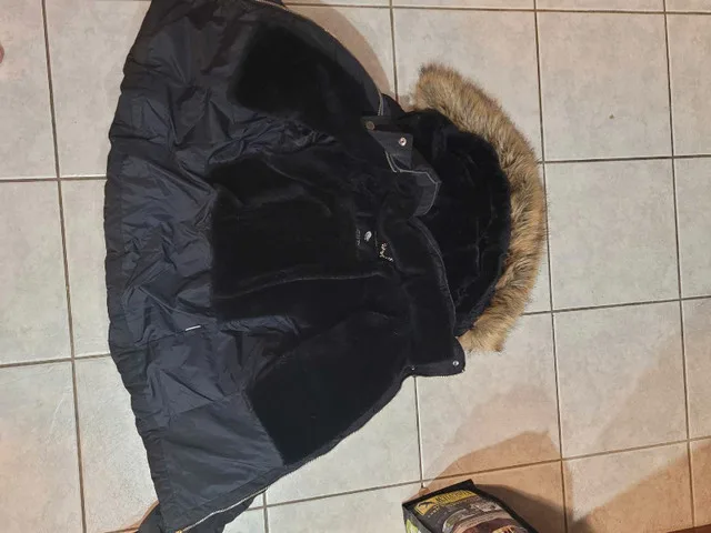 ZARA WOMEN'S DOWN JACKET image indicator(2)