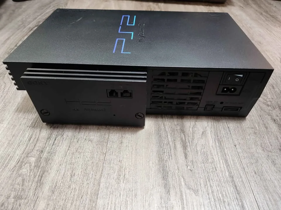 PlayStation 2 console and memory card OEM controller cable image indicator(2)