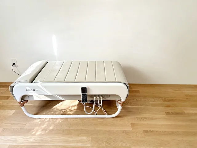 CERAGEM V4 Therapeutic Thermal Massager/ Made in KOREA image indicator(7)