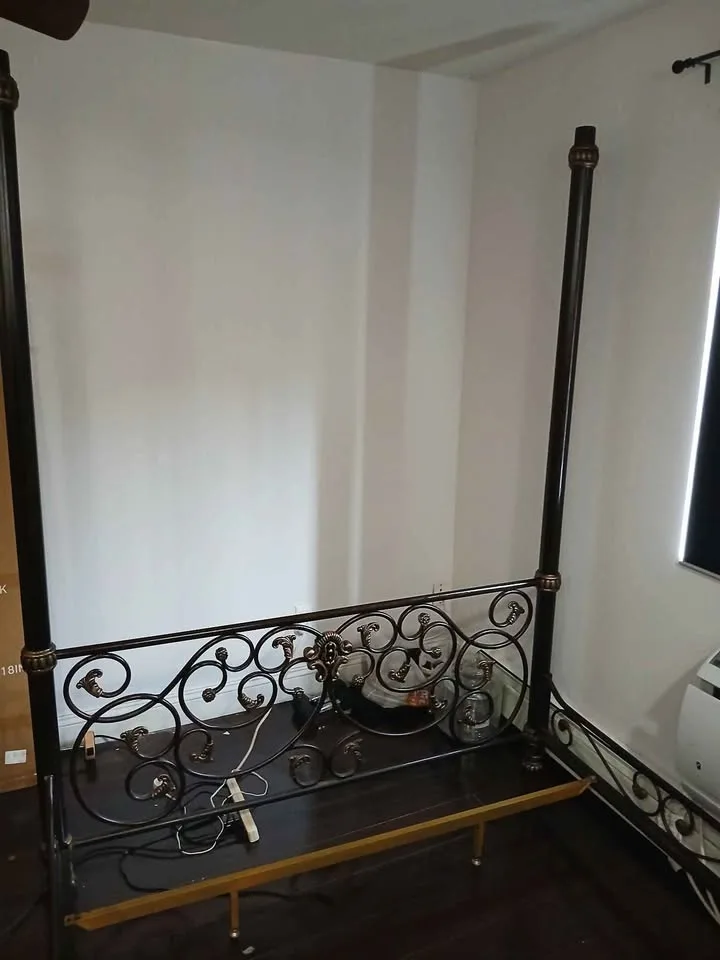 Queen bed frame. Iron. Canopy. image indicator(5)