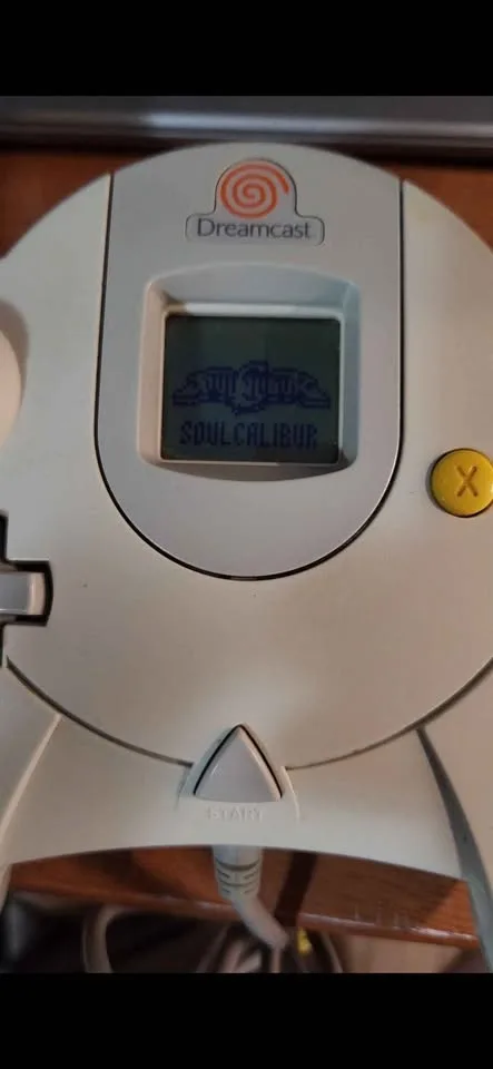 🎮 Sega Dreamcast Console OEM VMU/2 Controllers -Working image indicator(3)