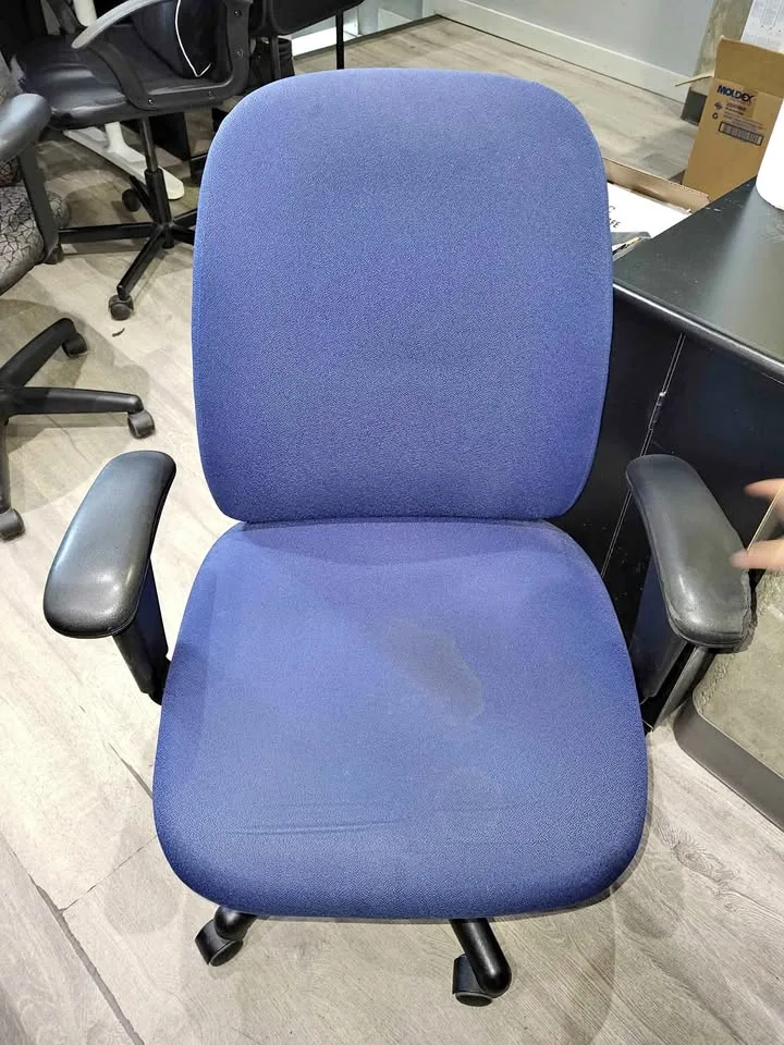 Office Chairs thumbnail