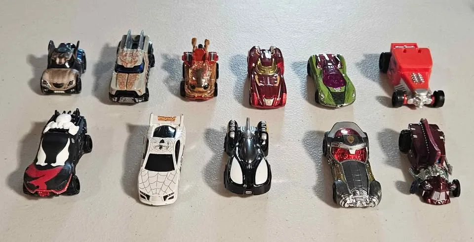 Marvel Hot Wheel Cars image indicator(2)