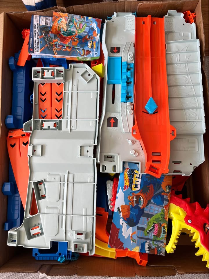 Hot Wheels Ultimate Garage 🧡 - photo 3