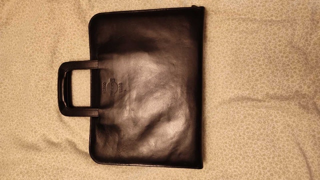 Nissan Leather Portfolio - photo 3