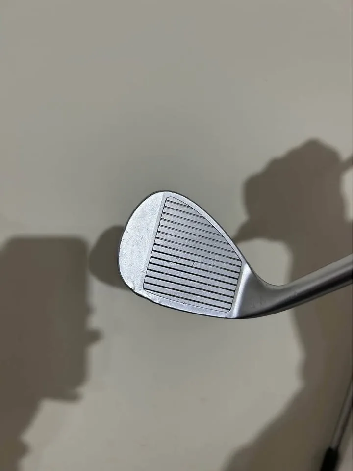 Taylormade R7 Regular Shaft Golf Iron Set image indicator(6)