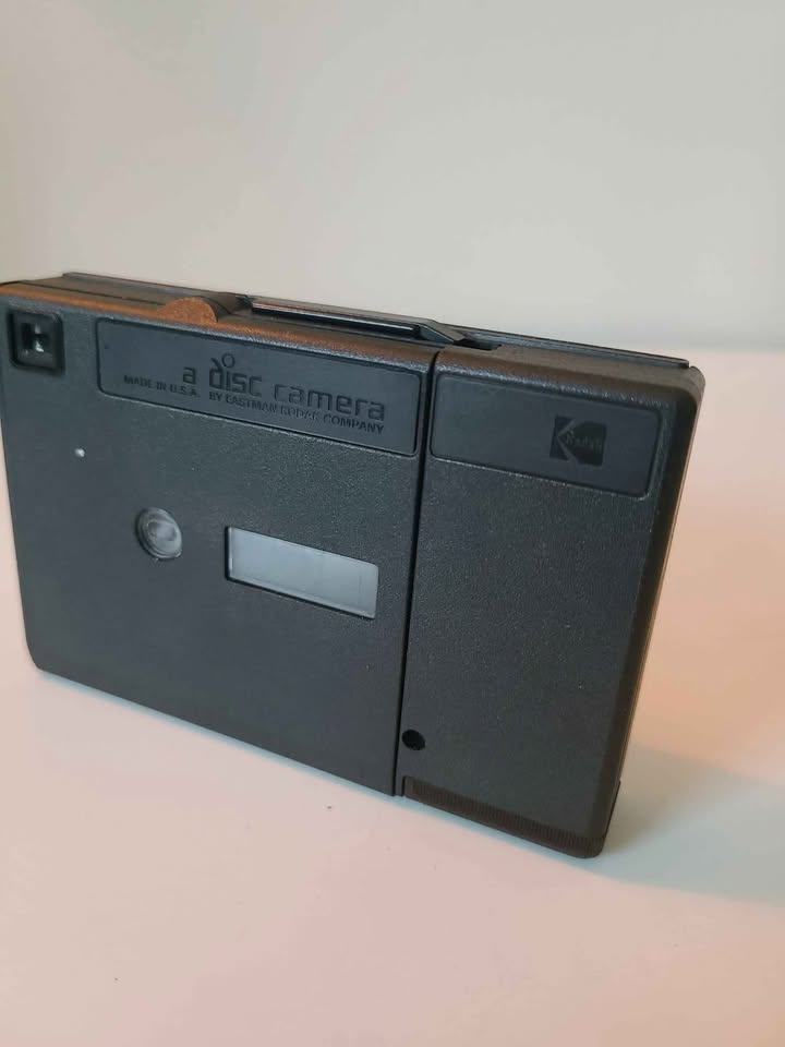 Kodak Disc 3000 Camera - photo 2