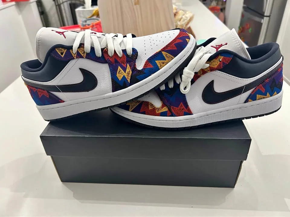 Brand New Jordan 1 low “Nothing But Net” size 9 thumbnail