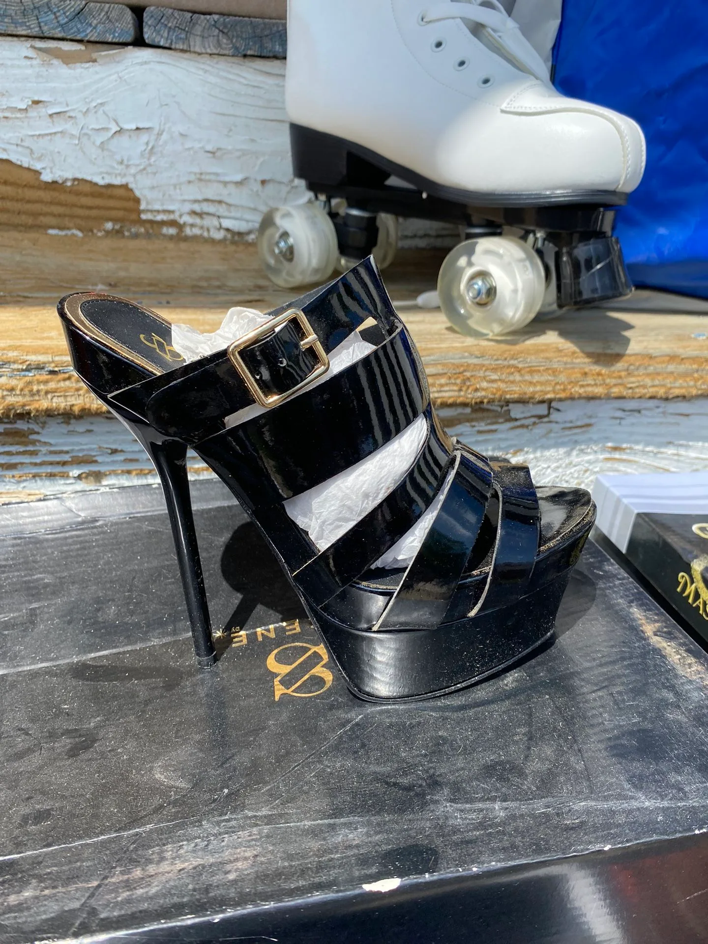 High Heels thumbnail