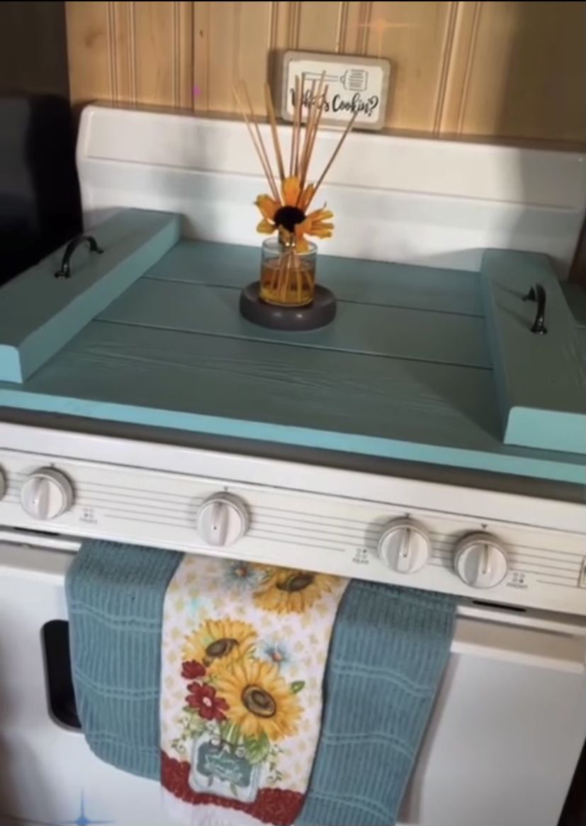 Whirlpool Gold gas stove top - photo 5