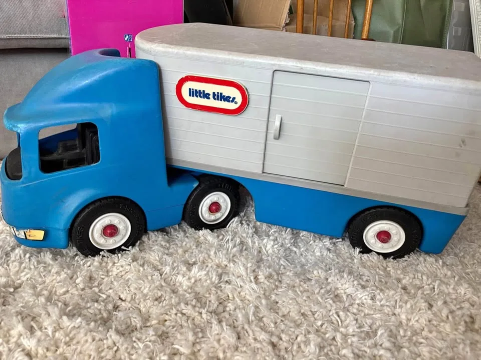 Vintage Little Tikes Semi Truck & Trailer thumbnail