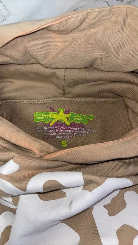 Beige spyder hoodie image indicator(3)