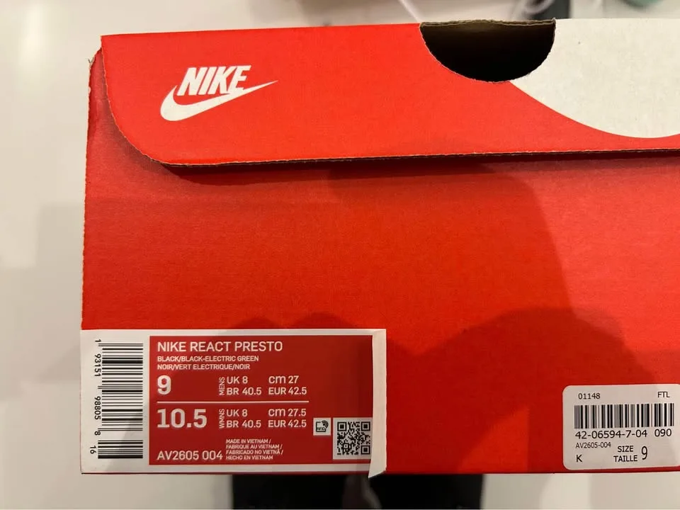 Brand New Nike React Presto Black Cat image indicator(5)