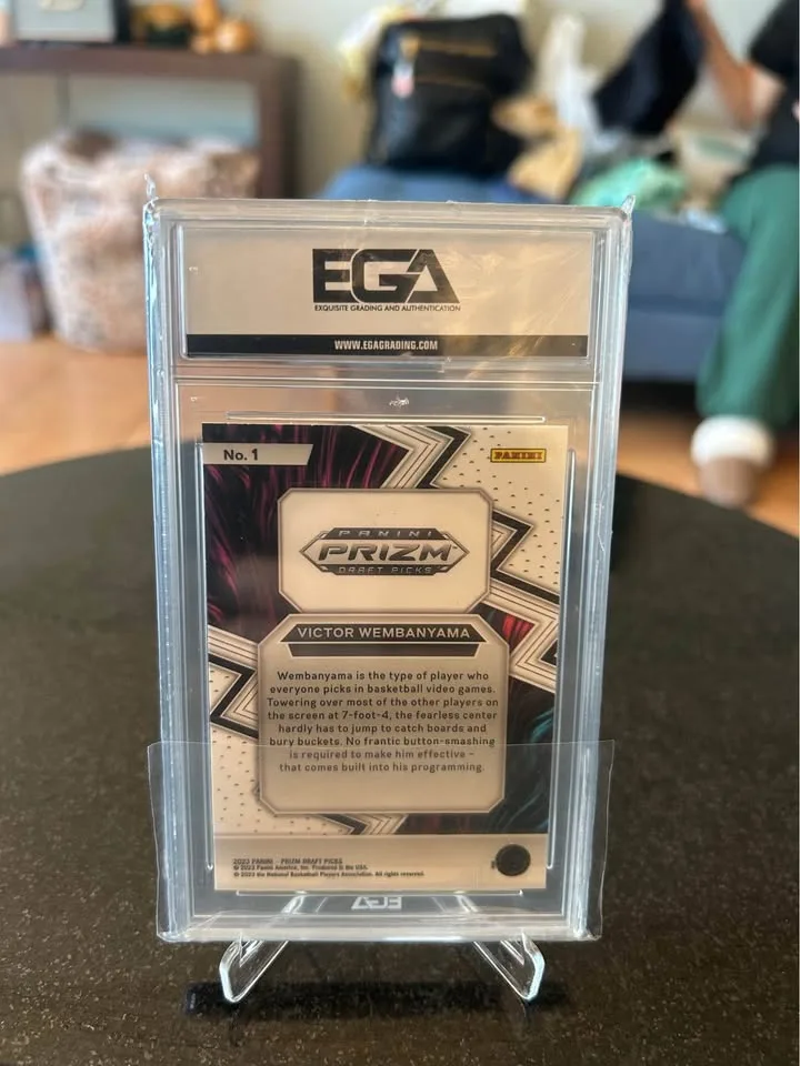 Victor Wembanyama 2023 Prizm Draft Picks - Fearless RC EGA 10 image indicator(2)