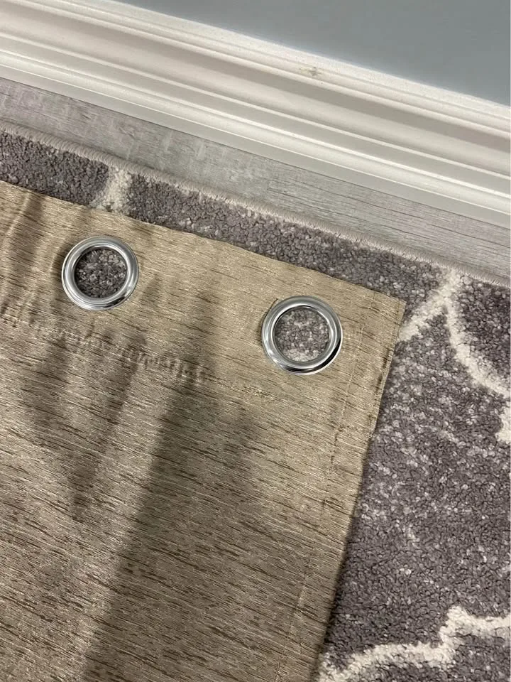 Champagne coloured curtain set image indicator(2)