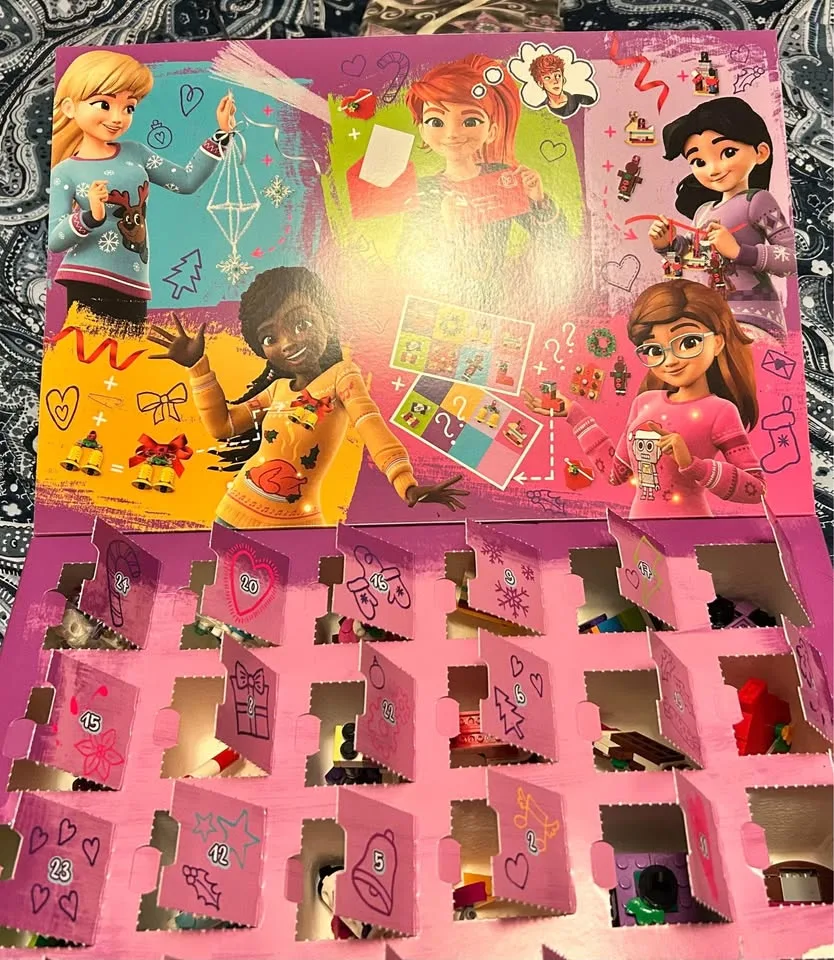🤩 Lego Friends Advent Calendar - Used image indicator(2)