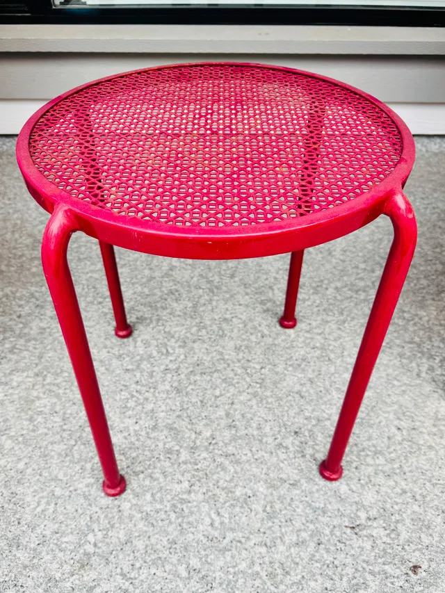 Red Steel Side/Coffee Table – Modern & Sturdy thumbnail