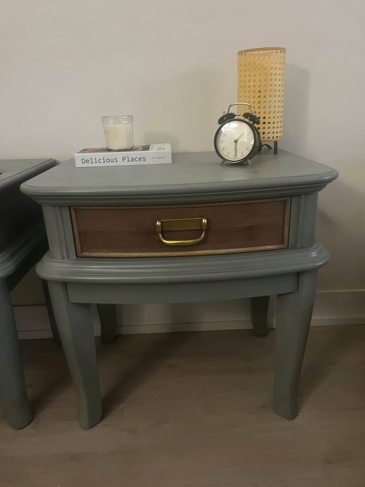 Refurbished Solid Wood Night Stands - photo 2