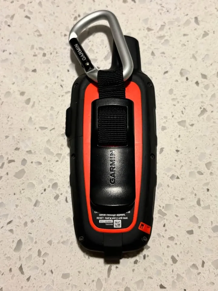 Garmin iN Reach Explorer plus GPS image indicator(2)