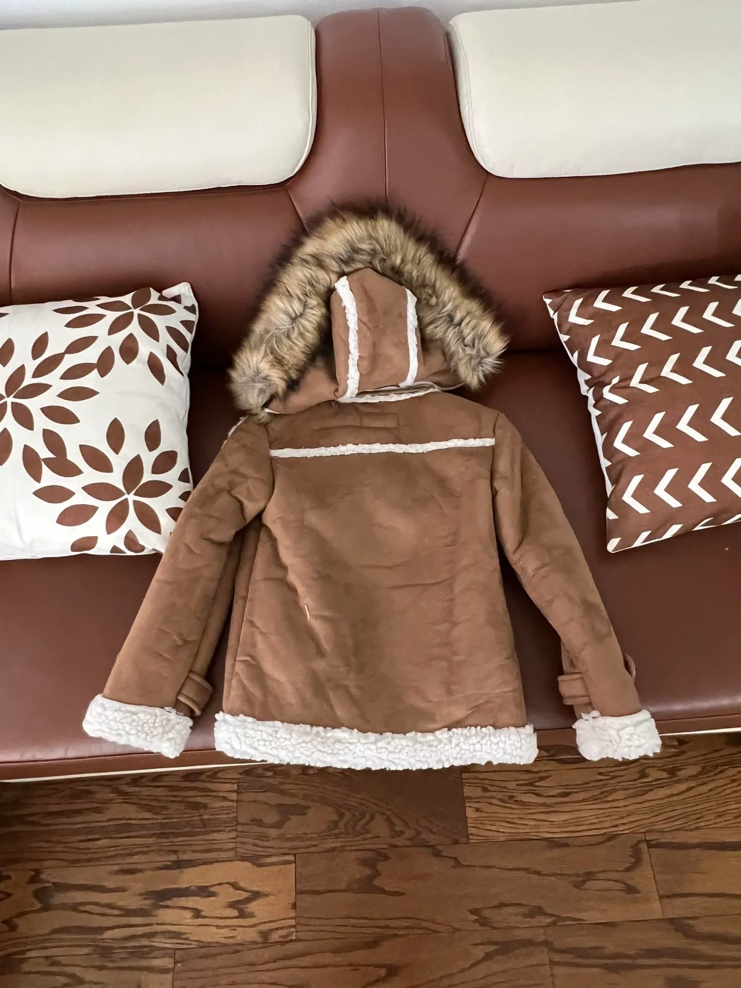 Kids Fur Jacket image indicator(2)