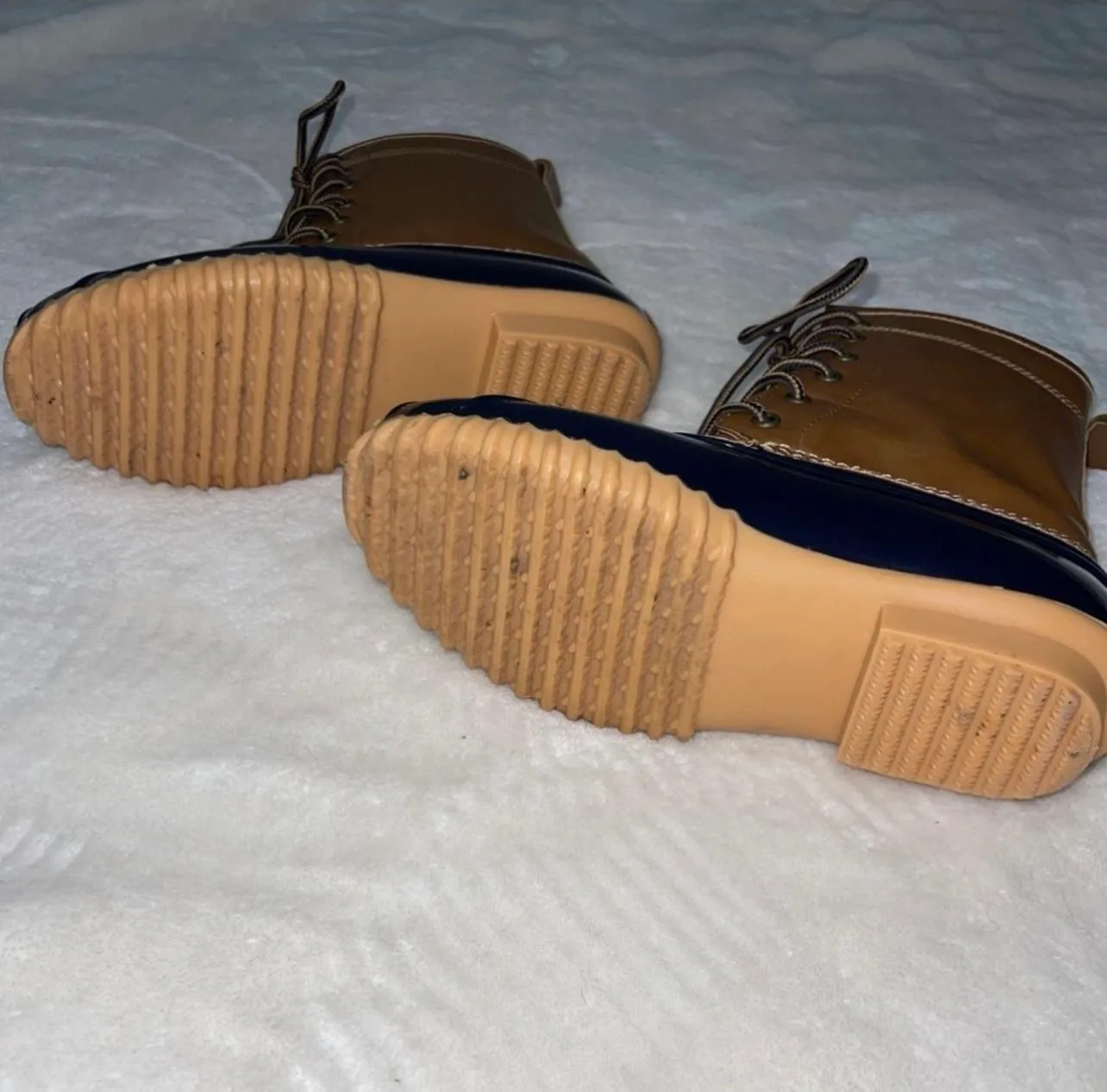 Totes Brown and Navy Women’s Duck Boots image indicator(8)