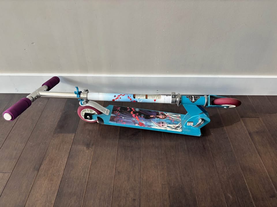 Huffy Frozen scooter - photo 5