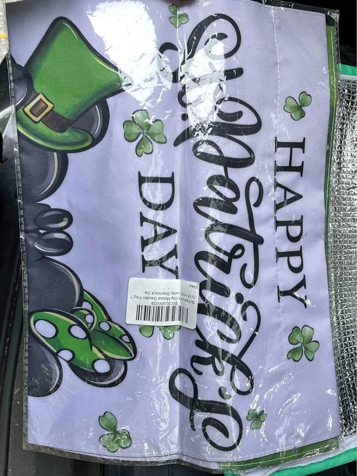 Happy St.Patrick’s Day Micky Mouse Sign
