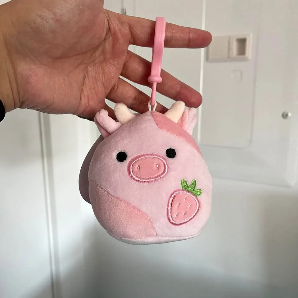 3.5” Reshma Squishmallow Clip thumbnail