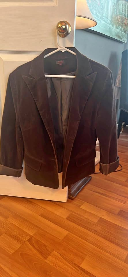 Sharp looking brown Cotton blazer
