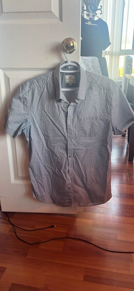 Men’s dress shirts 2/$15 - photo 2