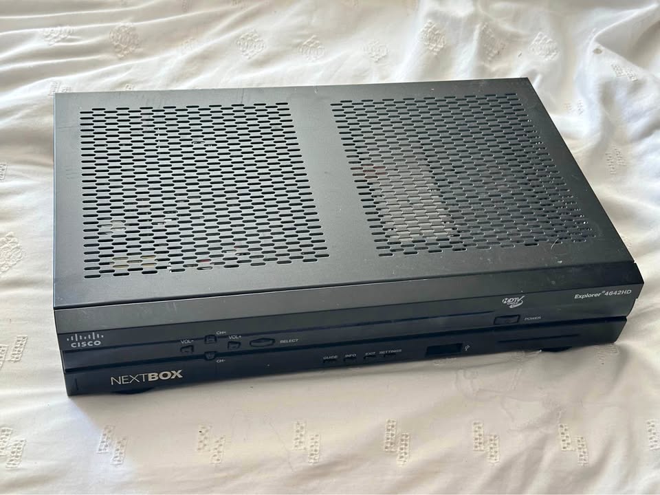 Explorer 4642HD Rogers Box