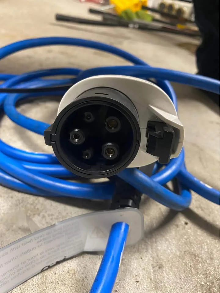 Hyundai Electric Charging Cable image indicator(3)